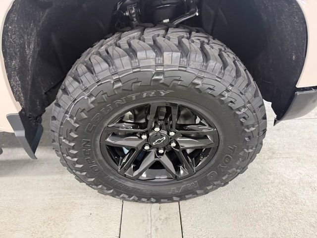 New 2026 Chevrolet Silverado 1500 Custom Trail Boss AWD/4WD image 9