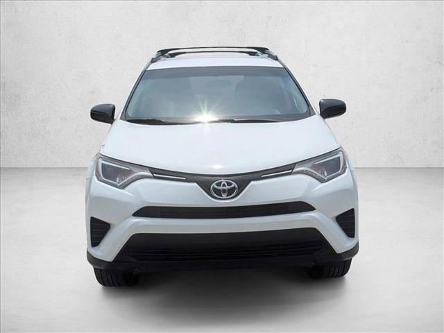 Used 2016 Toyota RAV4 LE FWD image 2