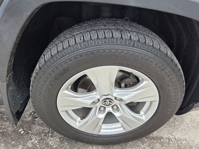 Used 2020 Toyota RAV4 XLE w/ All Weather Liner Package image 9