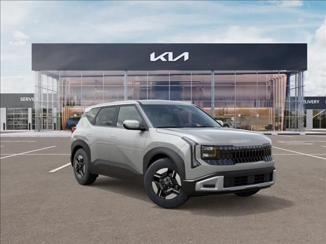 New 2027 Kia Seltos LX FWD image 8