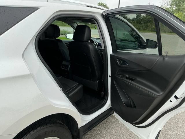 Used 2021 Chevrolet Equinox Premier AWD/4WD image 18