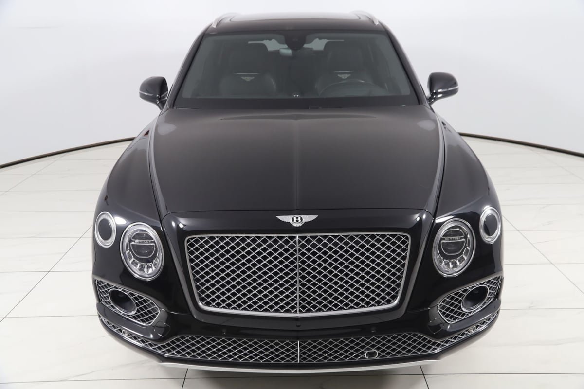 Used 2018 Bentley Bentayga AWD/4WD image 72