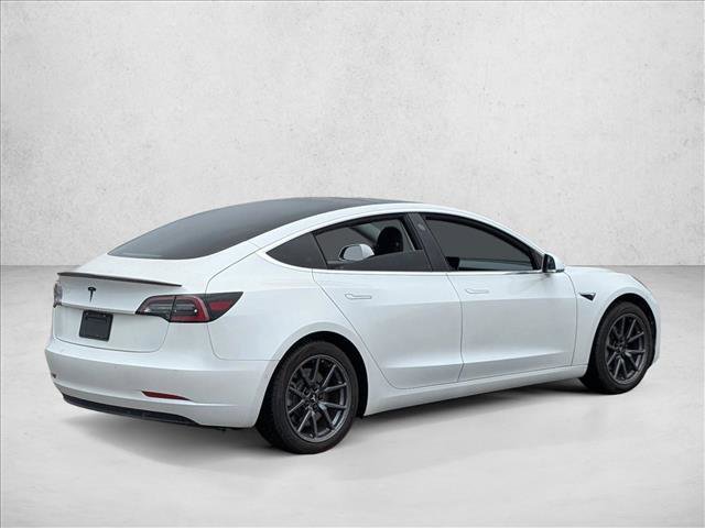 Used 2020 Tesla Model 3 Standard Range Plus image 5