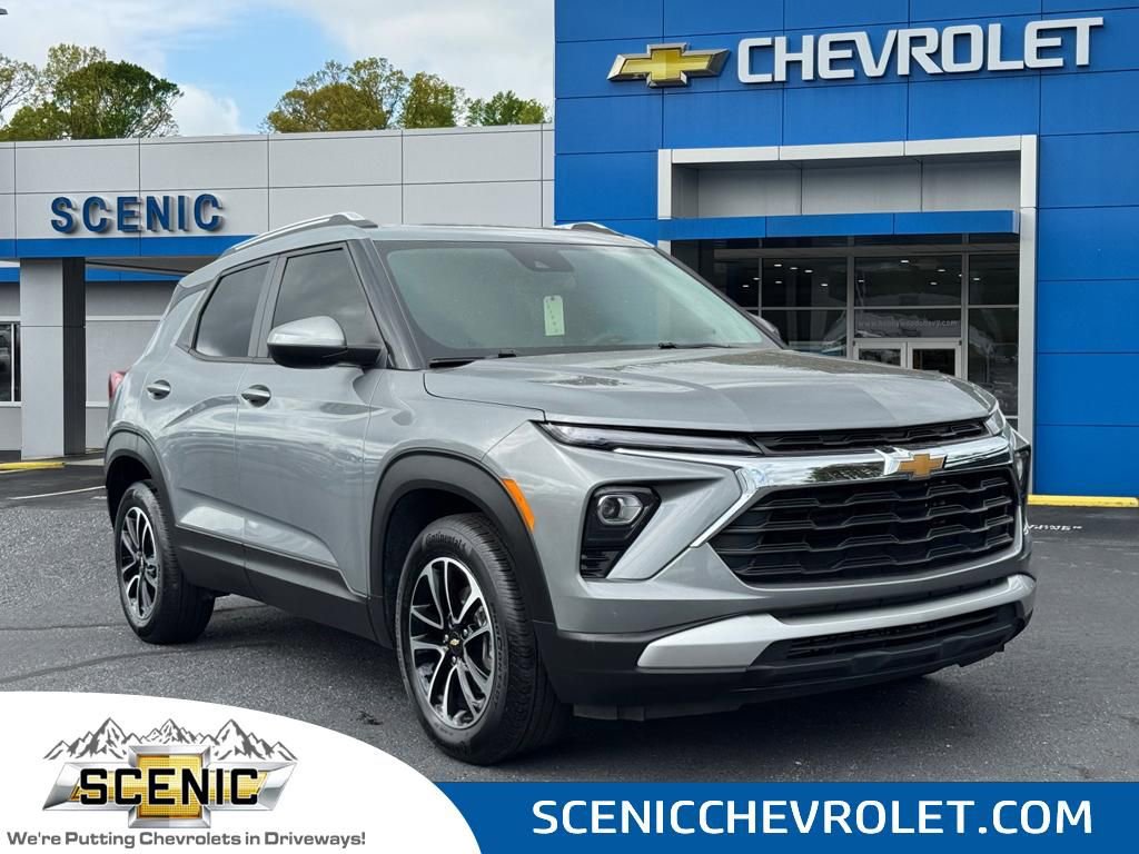 Used 2024 Chevrolet TrailBlazer LT w/ Driver Confidence Package