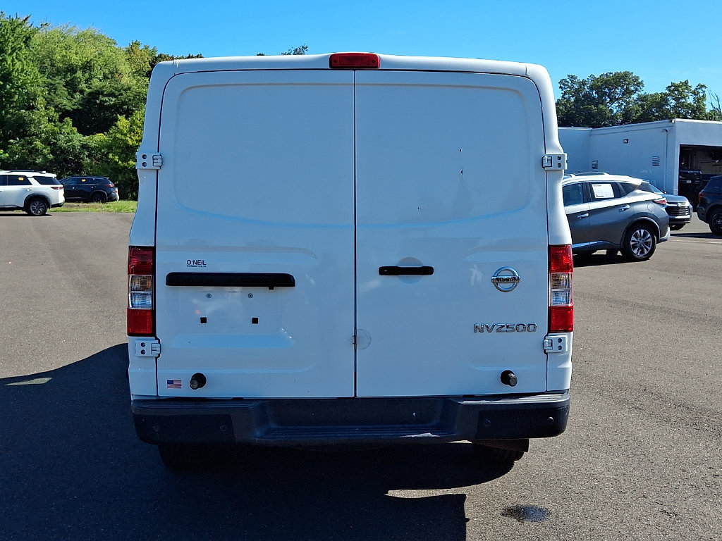 Used 2018 Nissan NV 2500 SV RWD image 5