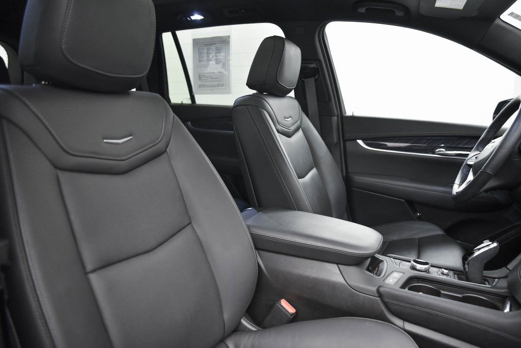 Certified 2024 Cadillac XT6 Premium Luxury w/ Technology Package image 16