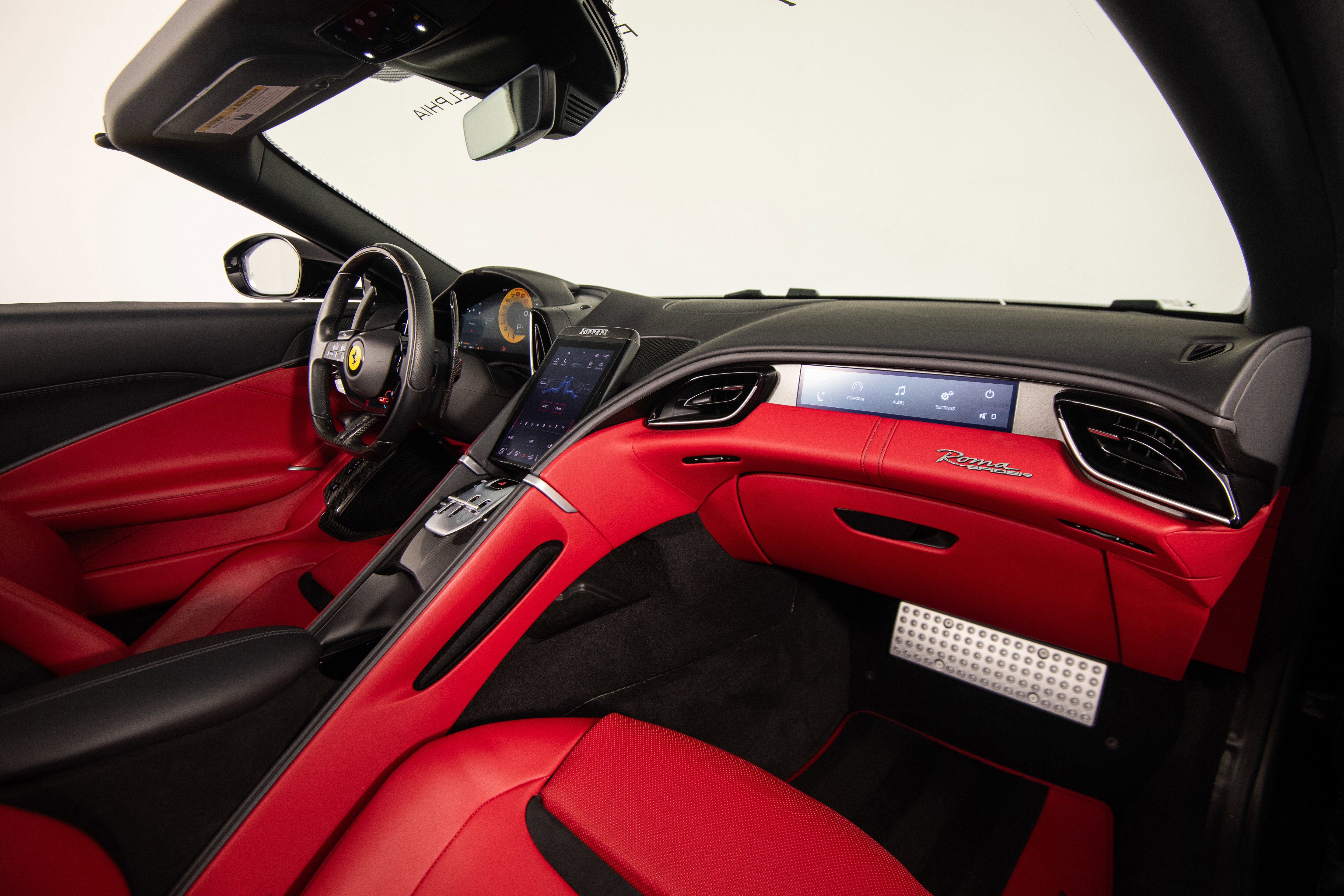 Certified 2024 Ferrari Roma Spider RWD image 18