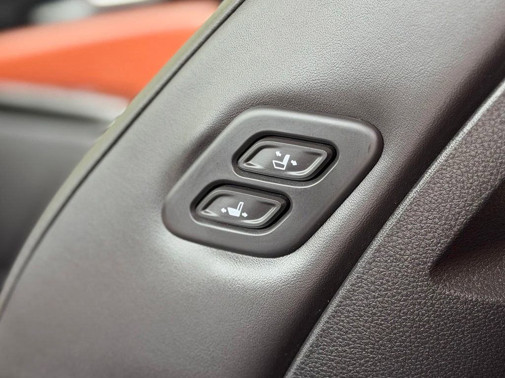 Used 2024 Kia Carnival SX FWD image 12