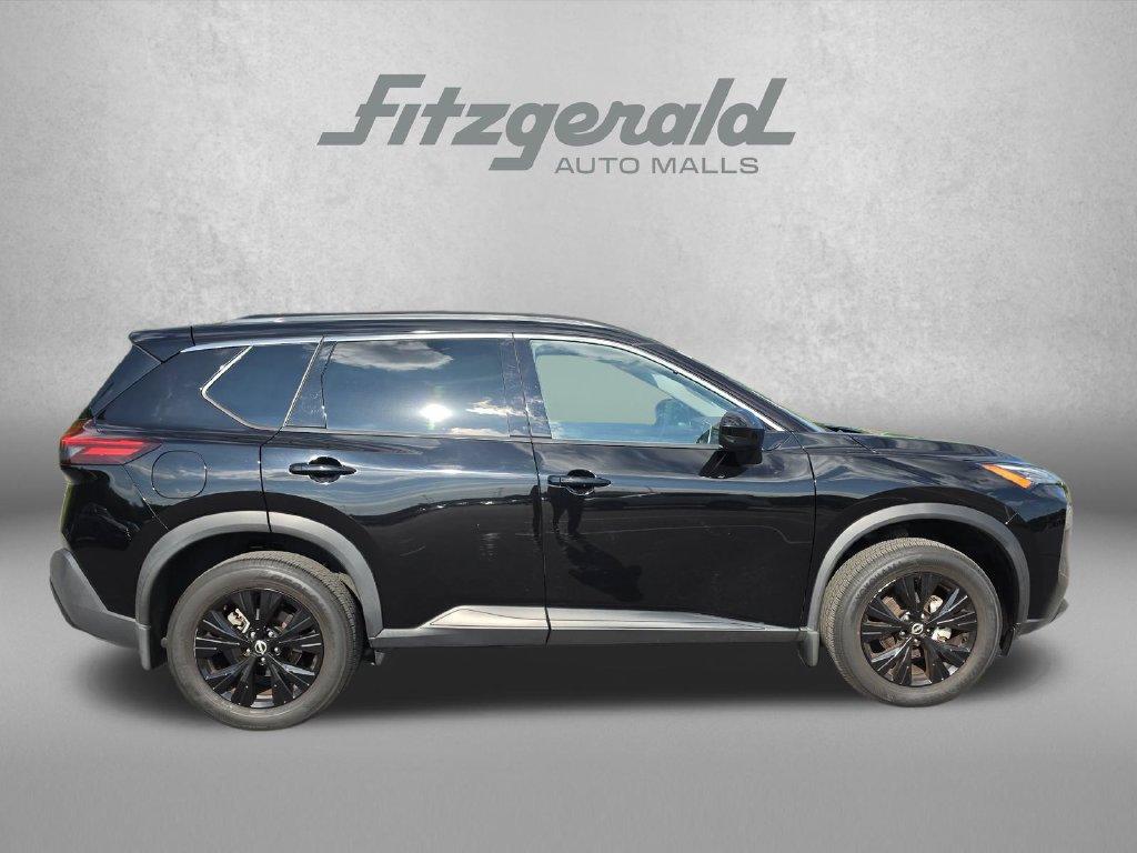 Used 2023 Nissan Rogue SV w/ SV Premium B Package AWD/4WD image 9