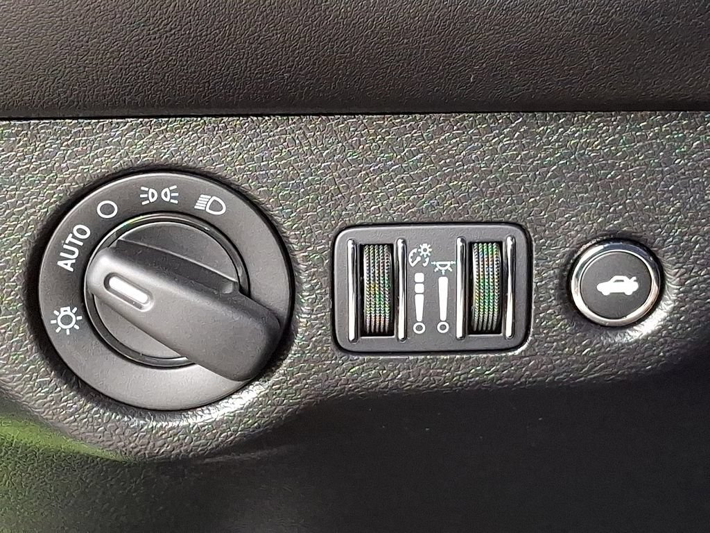 Used 2023 Dodge Challenger SRT Hellcat w/ Driver Convenience Group RWD image 25