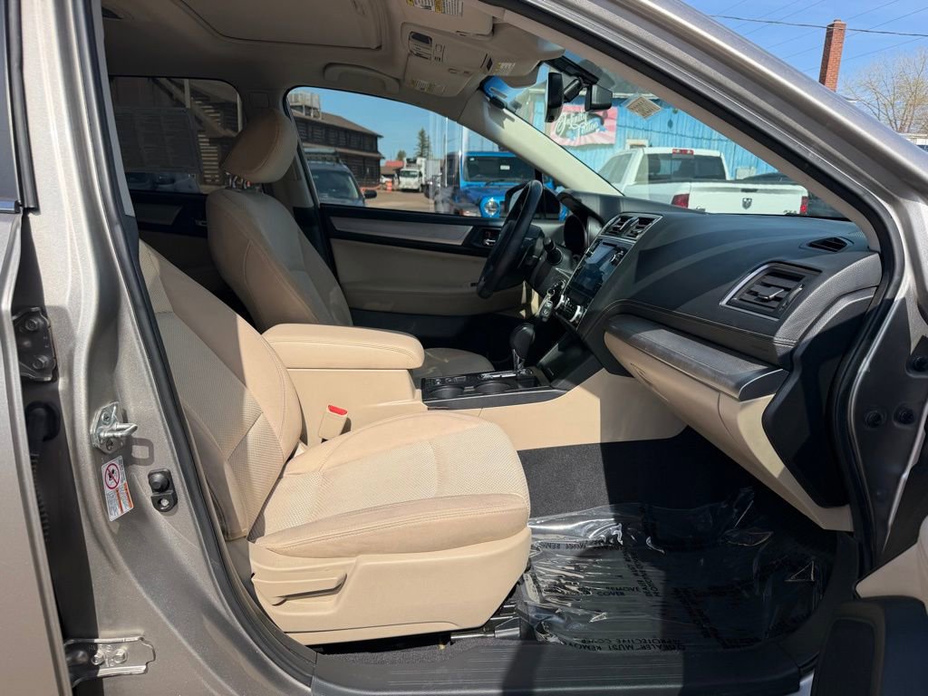 Used 2018 Subaru Outback 2.5i Premium AWD/4WD image 15