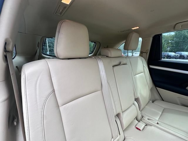 Used 2016 Toyota Highlander XLE AWD/4WD image 9