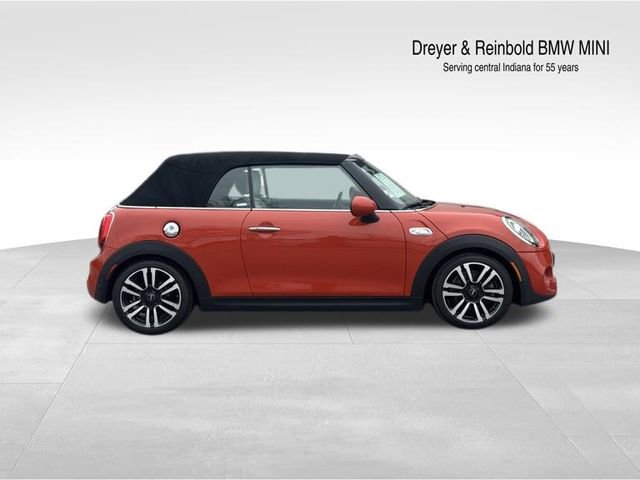 Used 2019 MINI Cooper S image 2
