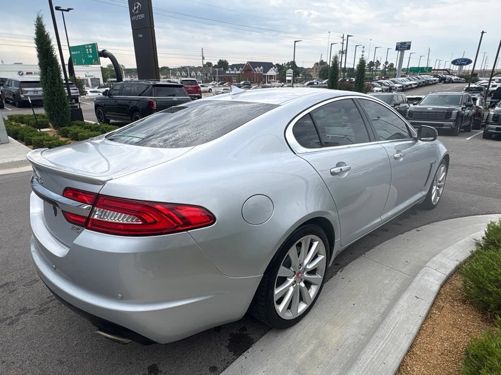 Used 2014 Jaguar XF 3.0 RWD image 8