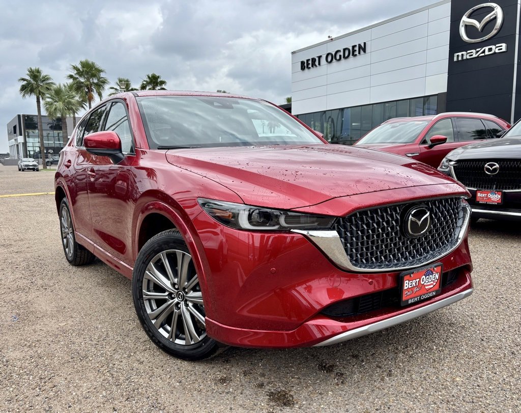 New 2025 MAZDA CX-5 Signature image 1