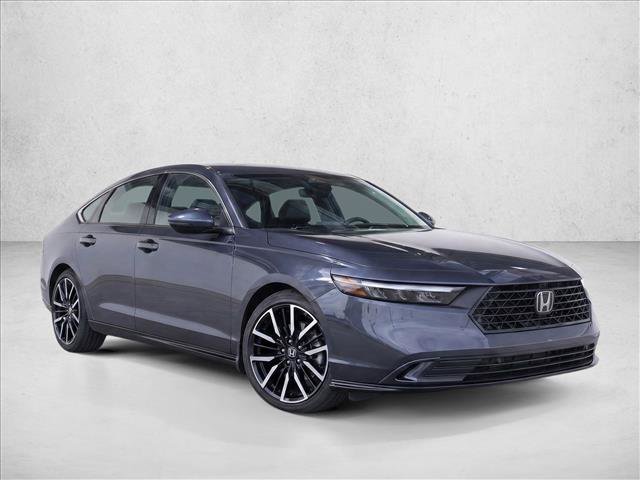 Used 2023 Honda Accord Touring video 3