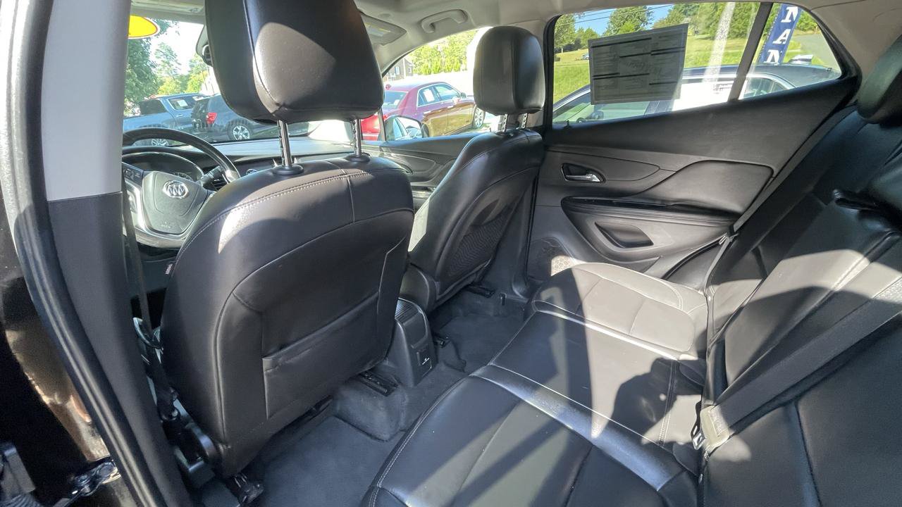 Used 2019 Buick Encore Essence AWD/4WD image 21