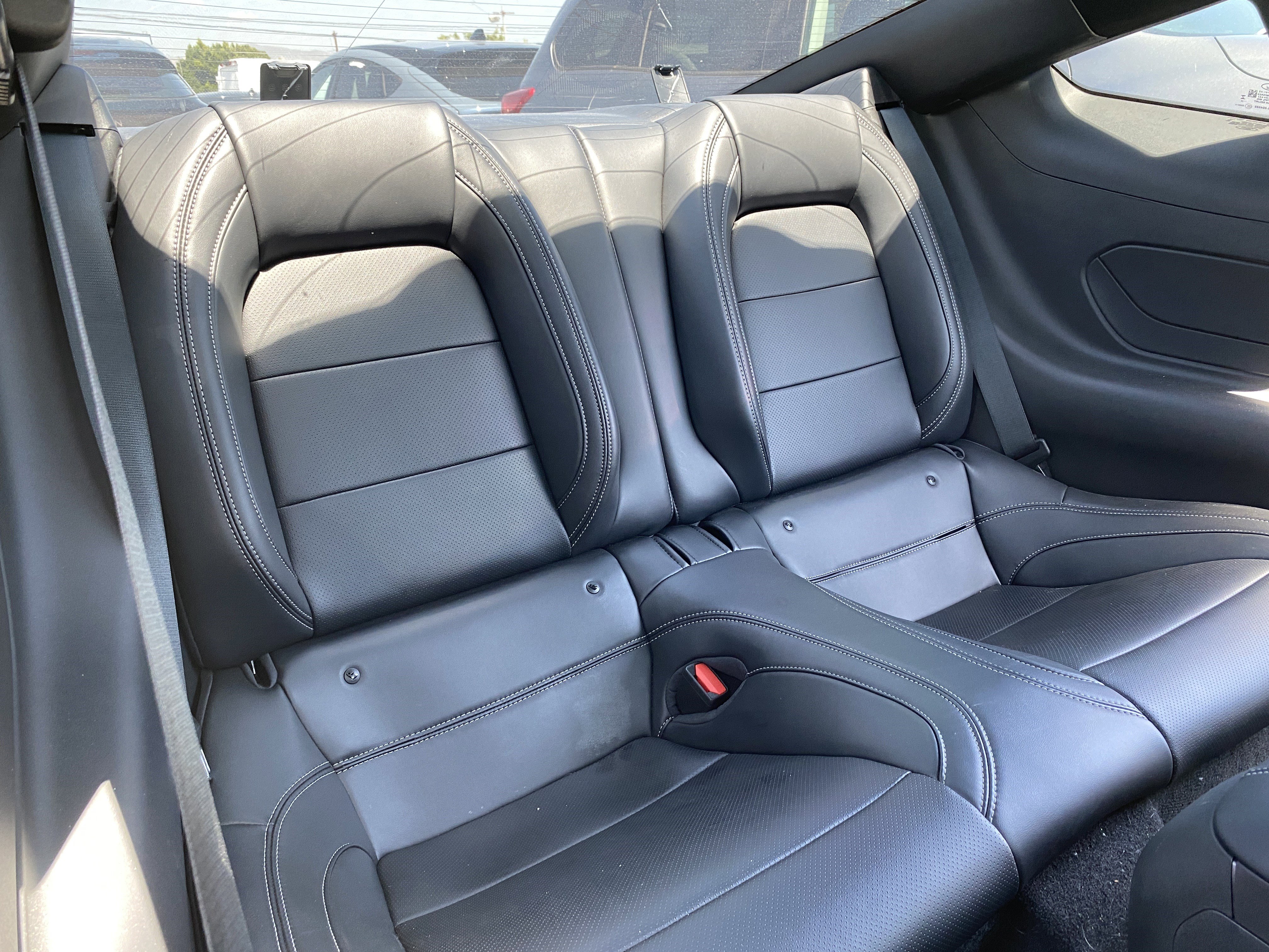Used 2025 Ford Mustang Premium RWD image 18