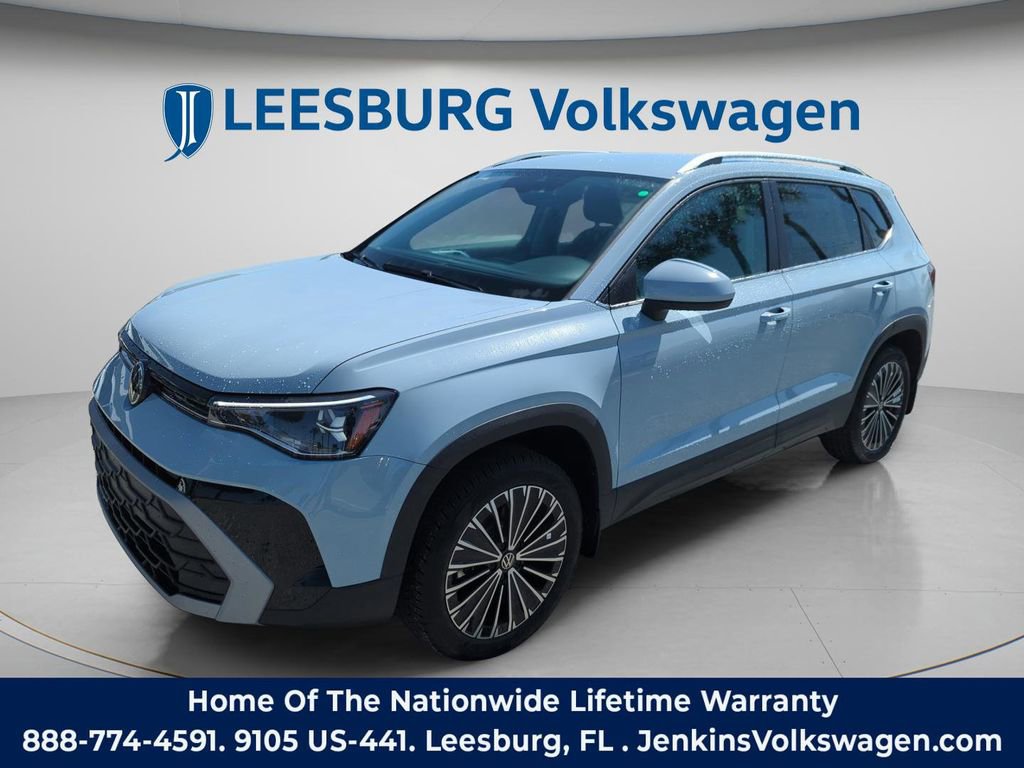 New 2026 Volkswagen Taos SE image 14