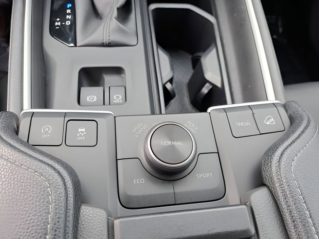 Certified 2024 Toyota Grand Highlander Platinum image 29