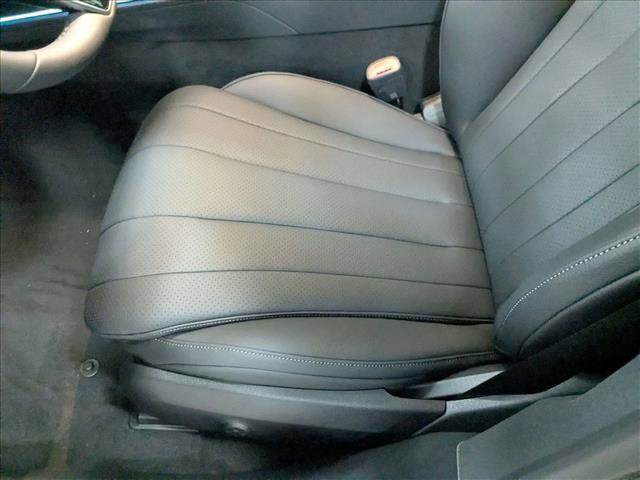 New 2026 Mercedes-Benz E 350 4MATIC Sedan image 4