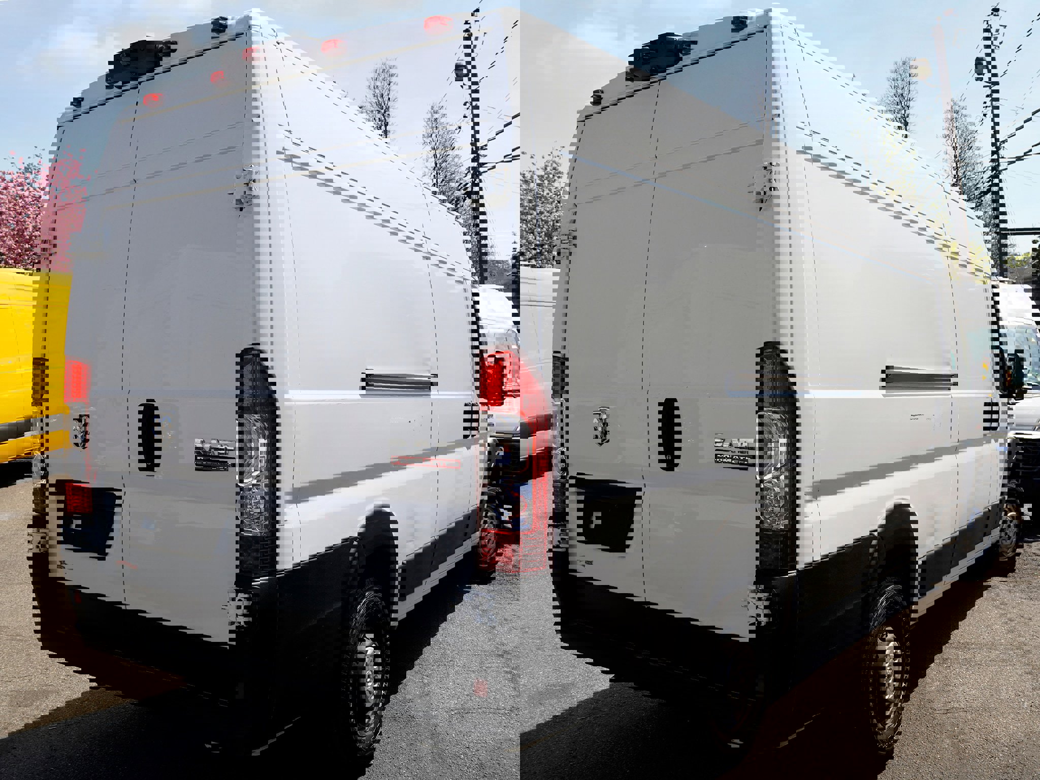 Used 2022 RAM ProMaster 3500 w/ Convenience Group image 6