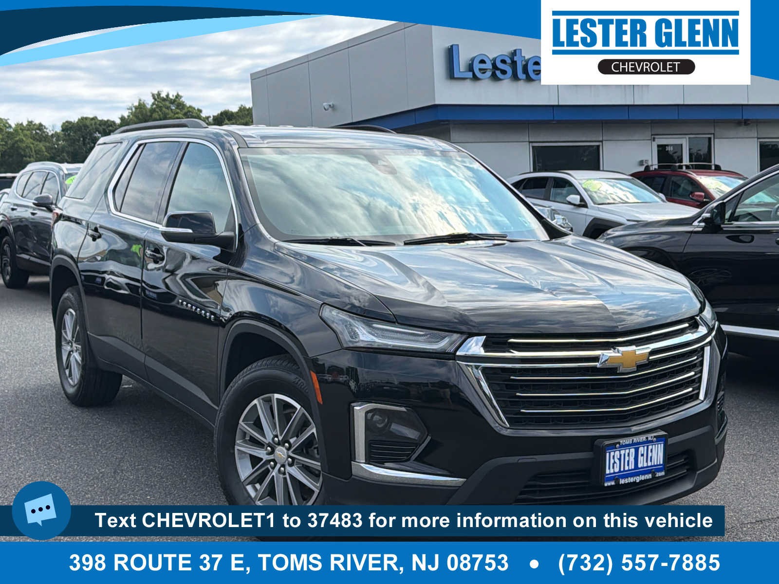 Certified 2024 Chevrolet Traverse LT w/ LPO, Floor Liner Package AWD/4WD image 1