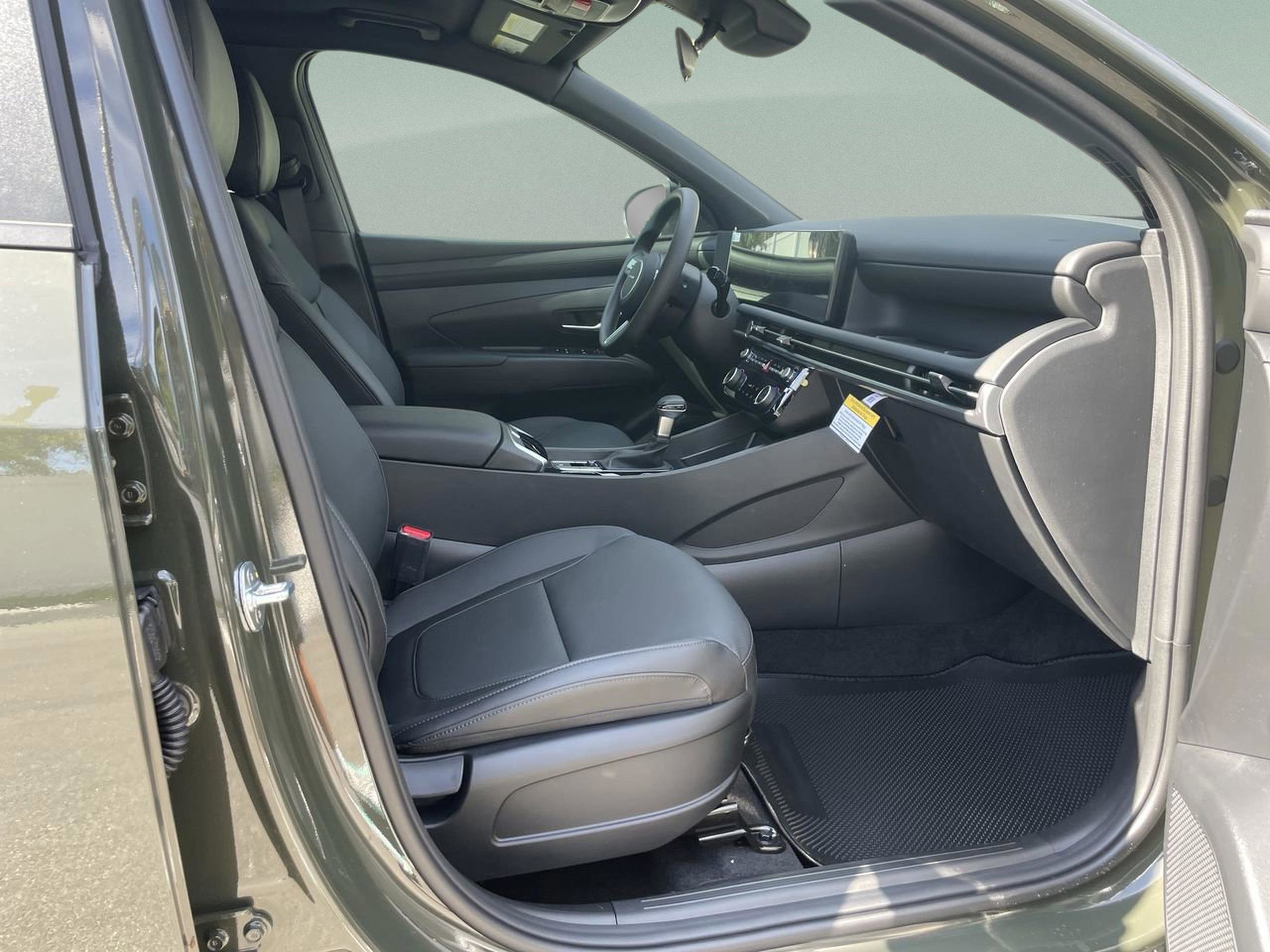 New 2026 Hyundai Santa Cruz SEL FWD image 19