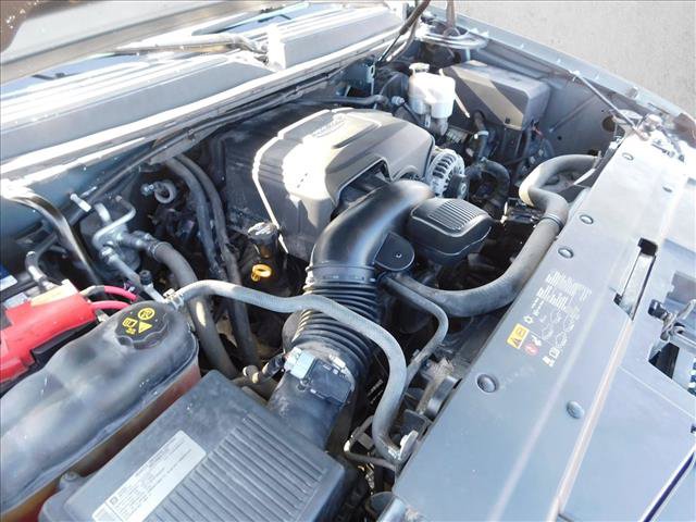 Used 2012 Chevrolet Avalanche LS AWD/4WD image 27