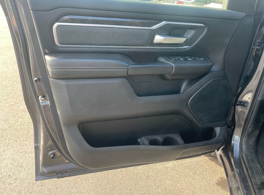 Used 2019 RAM 1500 Big Horn AWD/4WD image 14