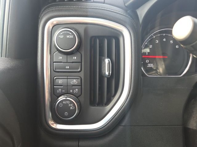 Used 2021 Chevrolet Silverado 2500 LT w/ Convenience Package AWD/4WD image 22