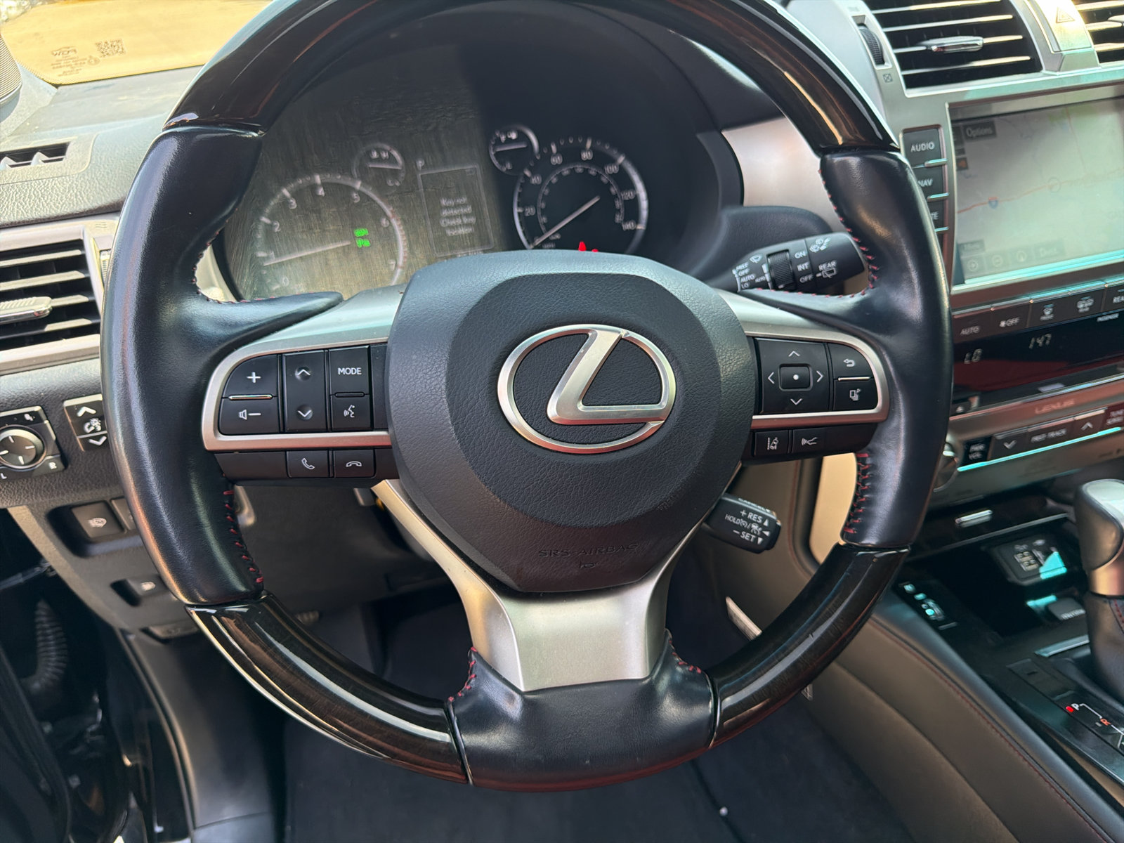 Used 2020 Lexus GX 460 Luxury w/ Accessory Package AWD/4WD image 15