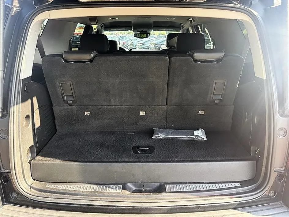 Used 2020 Chevrolet Tahoe LT RWD image 11