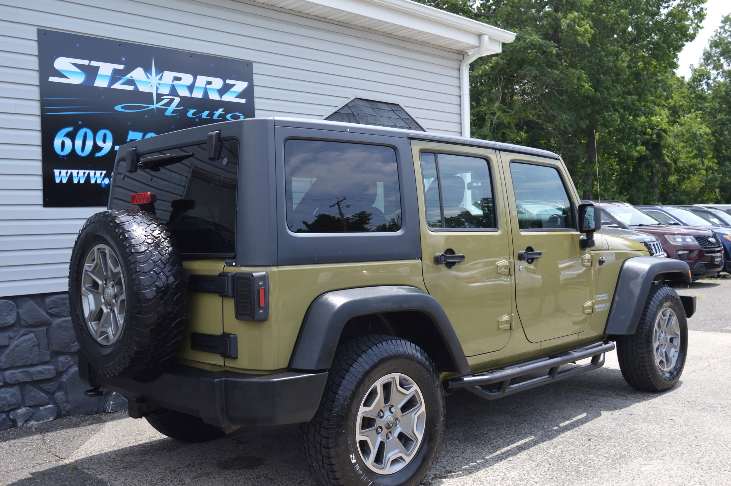 Used 2013 Jeep Wrangler Unlimited Sport w/ Connectivity Group image 5