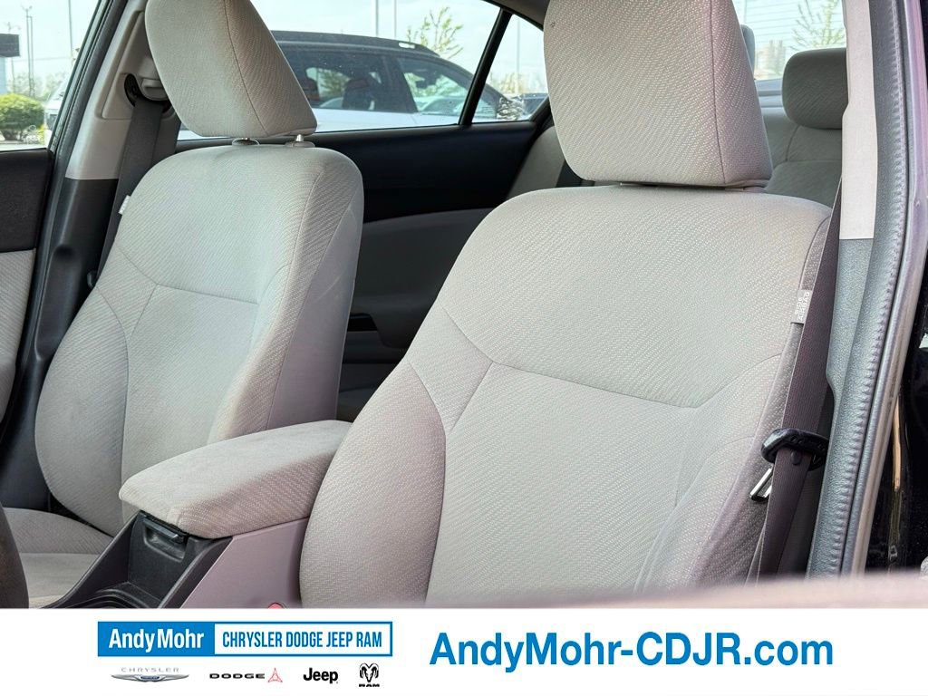 Used 2013 Honda Civic LX image 6