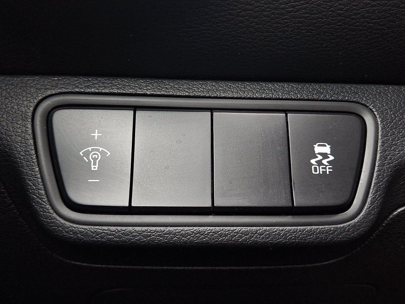 Used 2023 Kia Forte LXS FWD image 26
