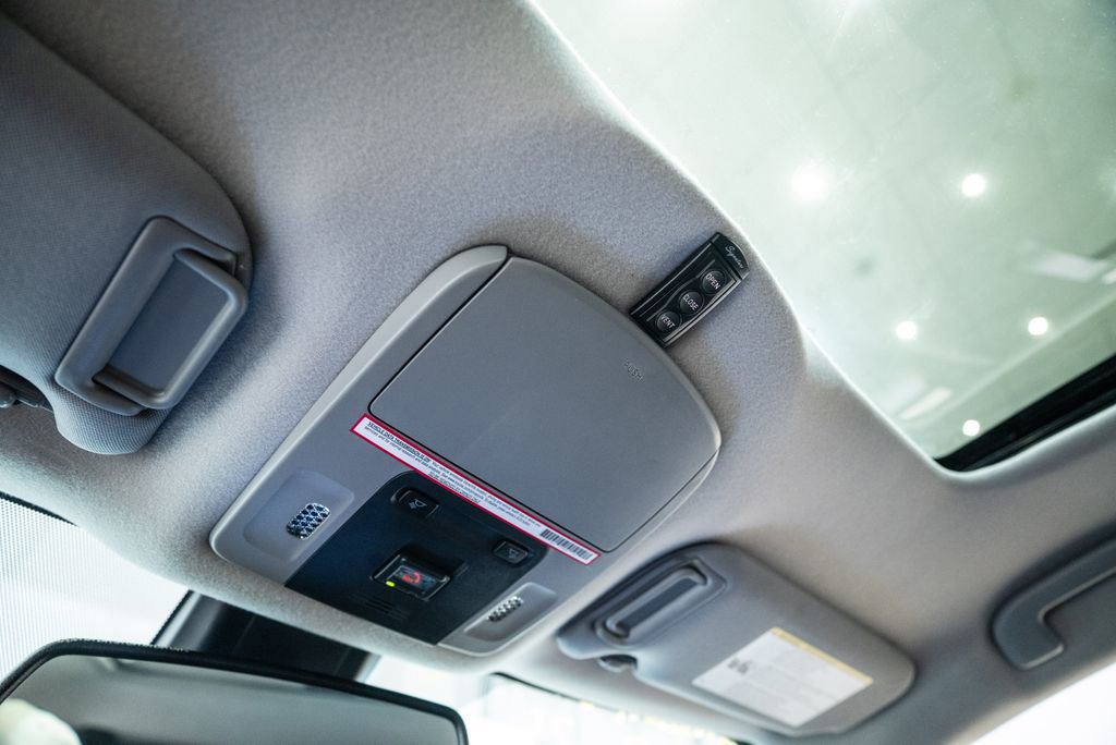 Certified 2023 Toyota Camry SE w/ Convenience Package image 30