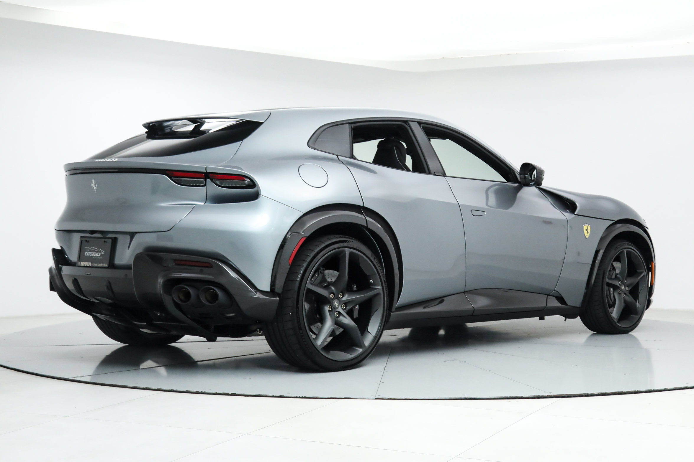 Certified 2024 Ferrari Purosangue AWD/4WD image 3