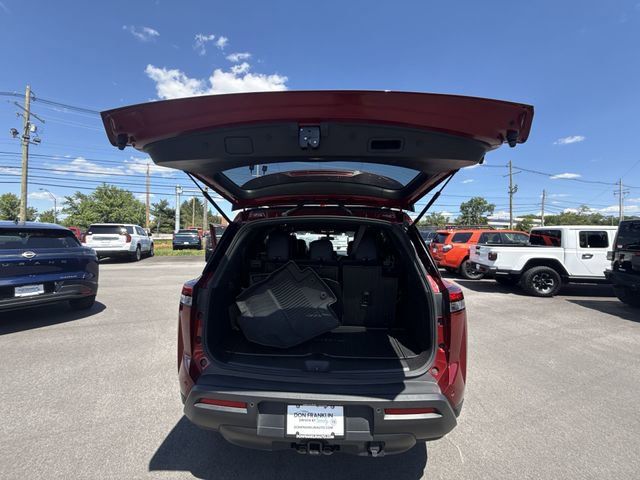 Certified 2024 Nissan Pathfinder Rock Creek AWD/4WD image 23