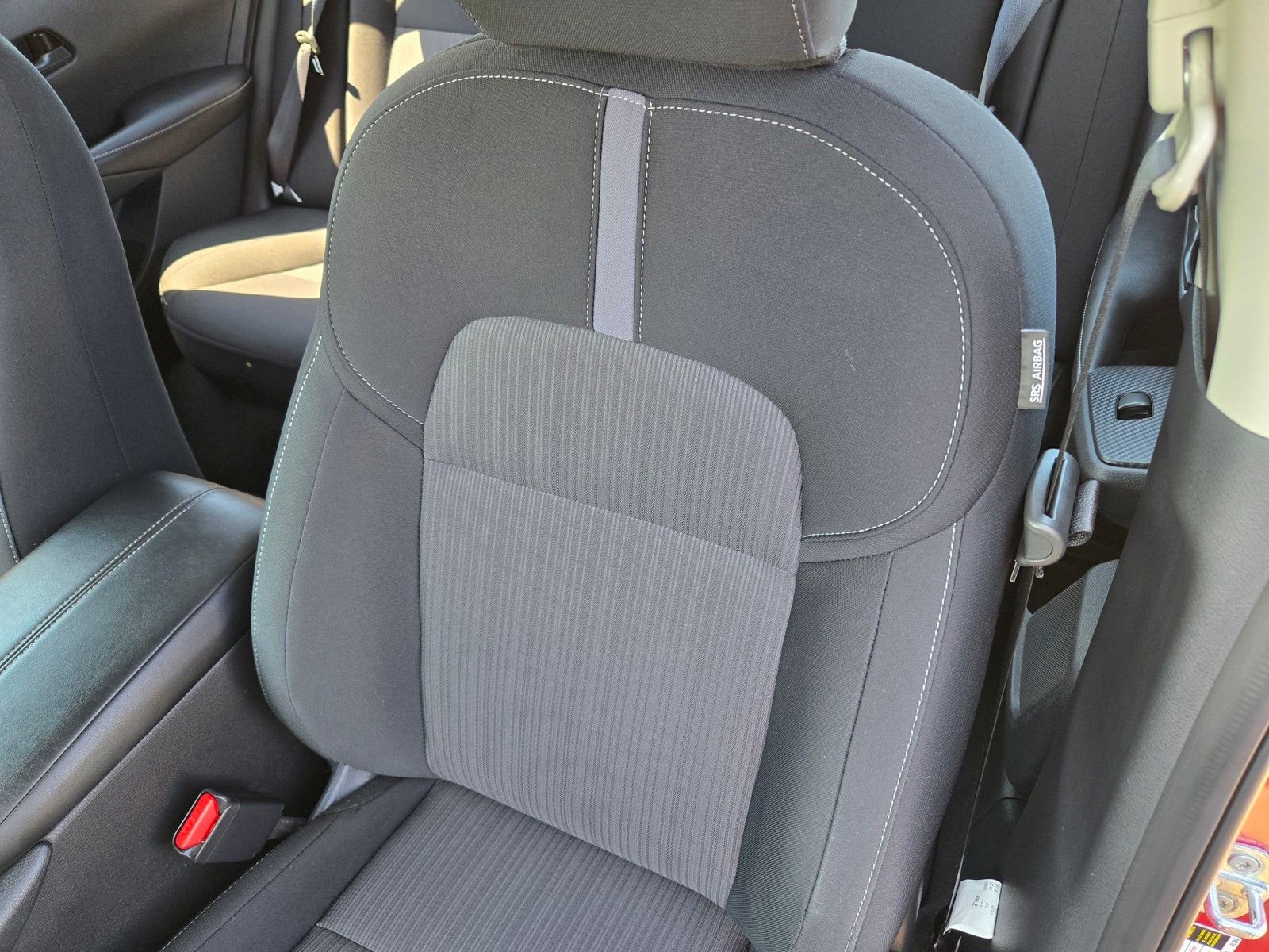 Used 2025 Nissan Sentra SV w/ All-Weather Package FWD image 20