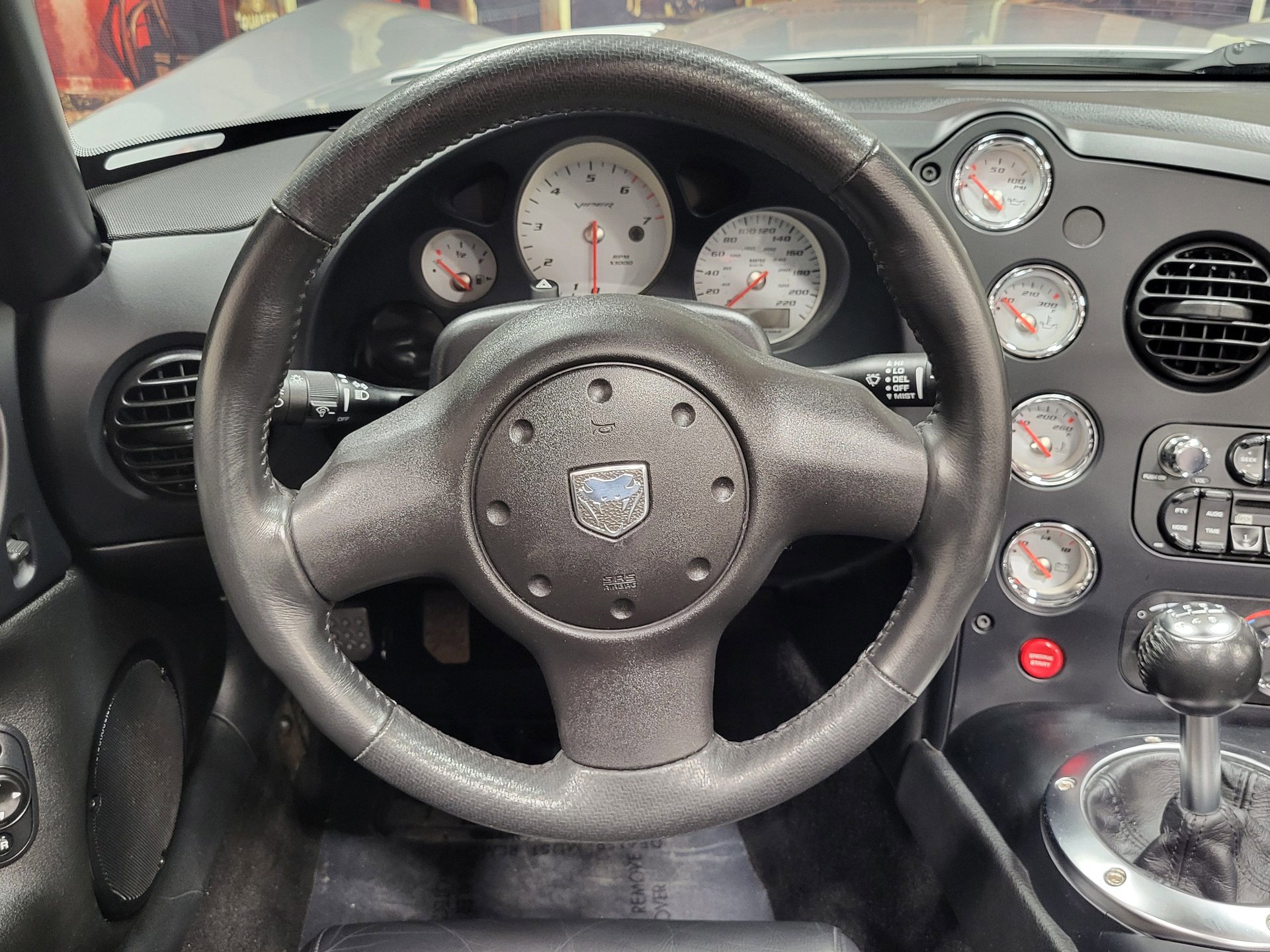 Used 2005 Dodge Viper SRT-10 image 24