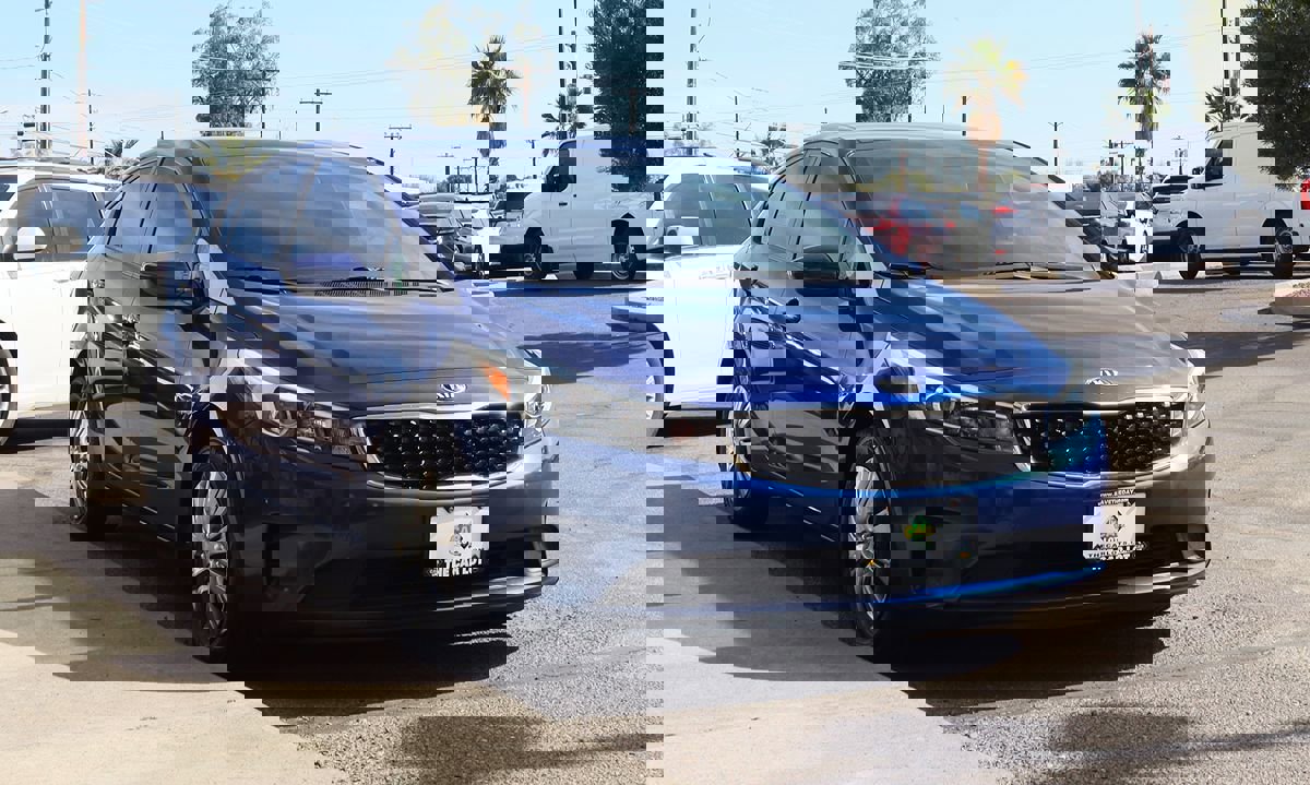 Used 2018 Kia Forte LX FWD image 14