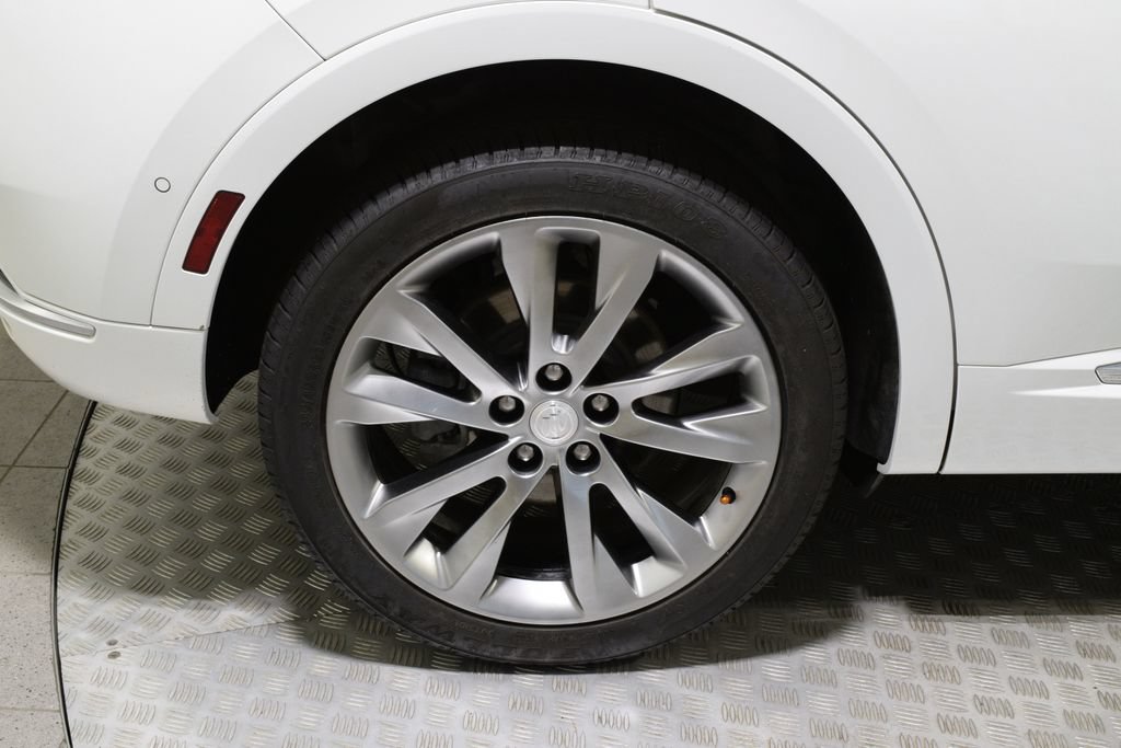 Used 2021 Buick Envision Avenir w/ Technology Package II FWD image 36