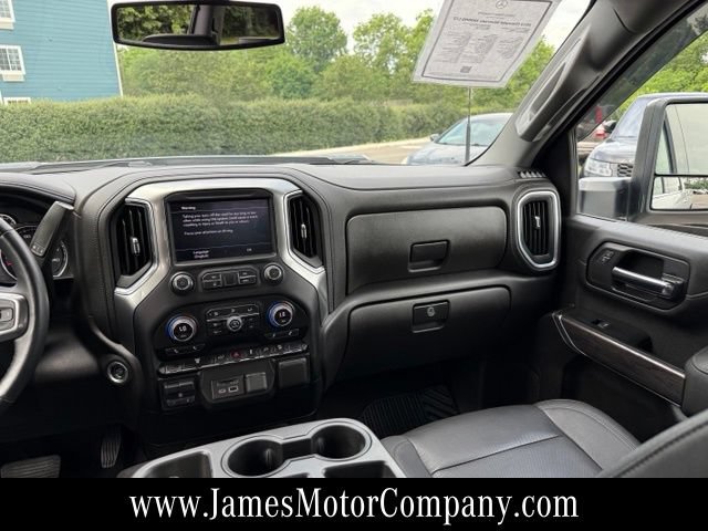 Used 2022 Chevrolet Silverado 3500 LTZ w/ Gooseneck/5TH Wheel Package AWD/4WD image 17