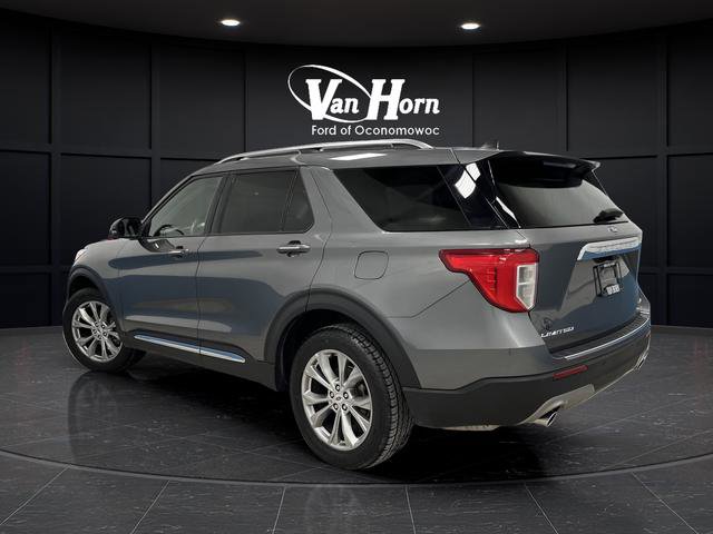 Used 2023 Ford Explorer Limited image 3