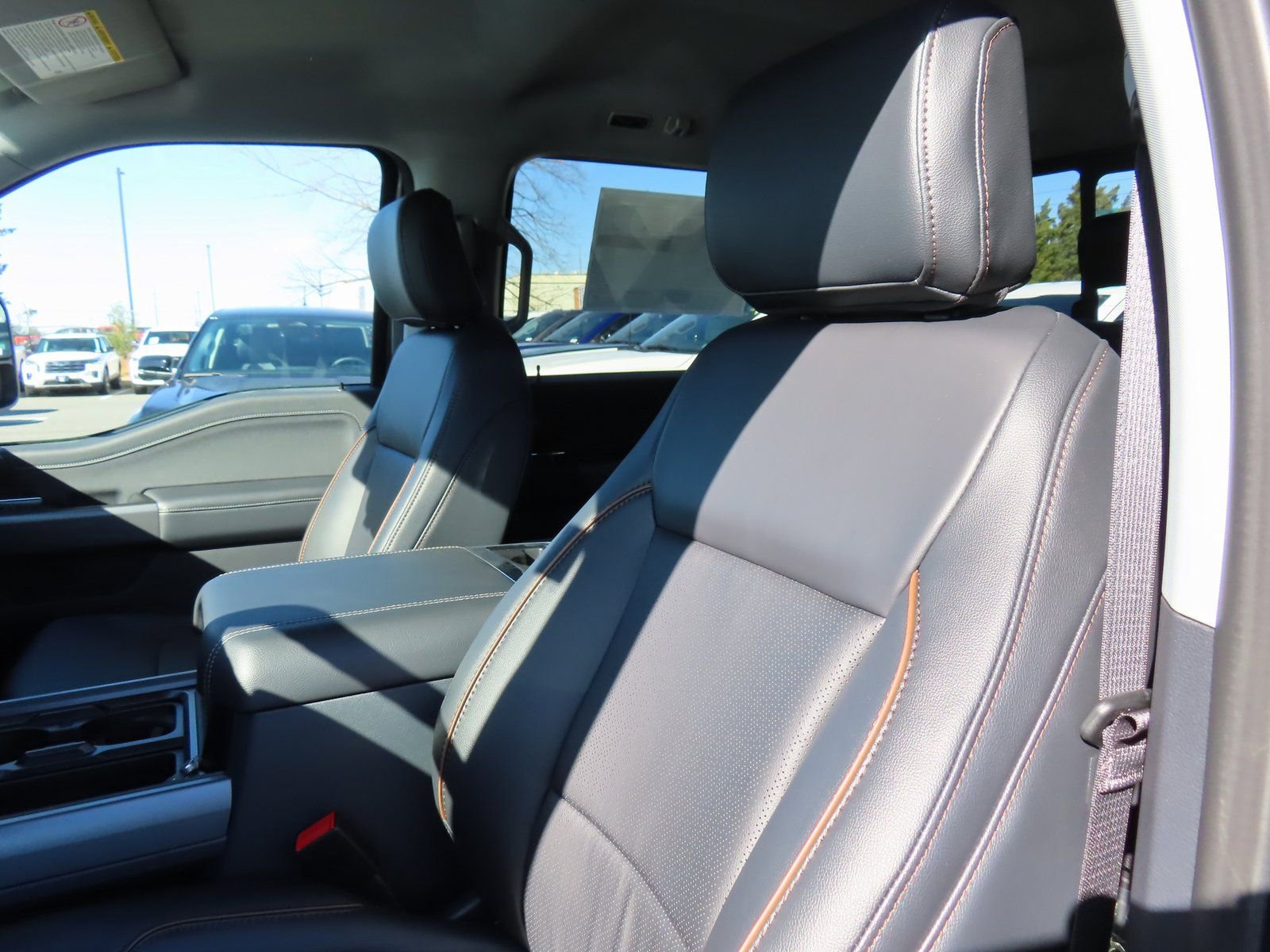 New 2026 Ford F250 Lariat w/ FX4 Off-Road Package image 20