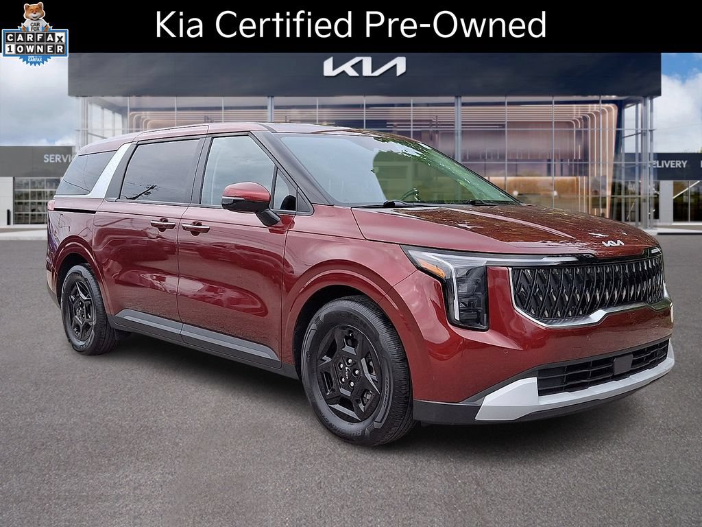 Certified 2025 Kia Carnival FWD image 1