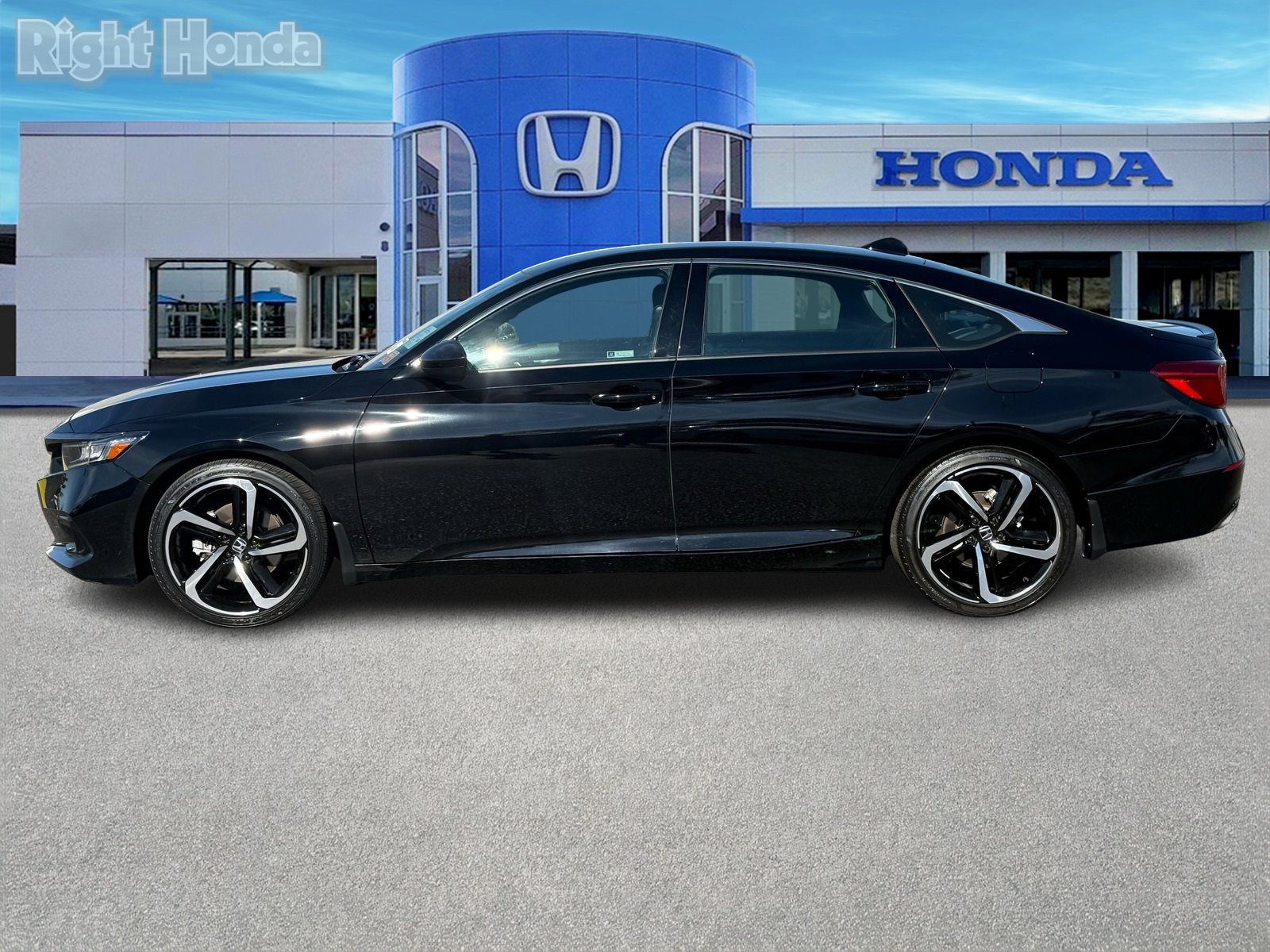 Used 2022 Honda Accord Sport image 3