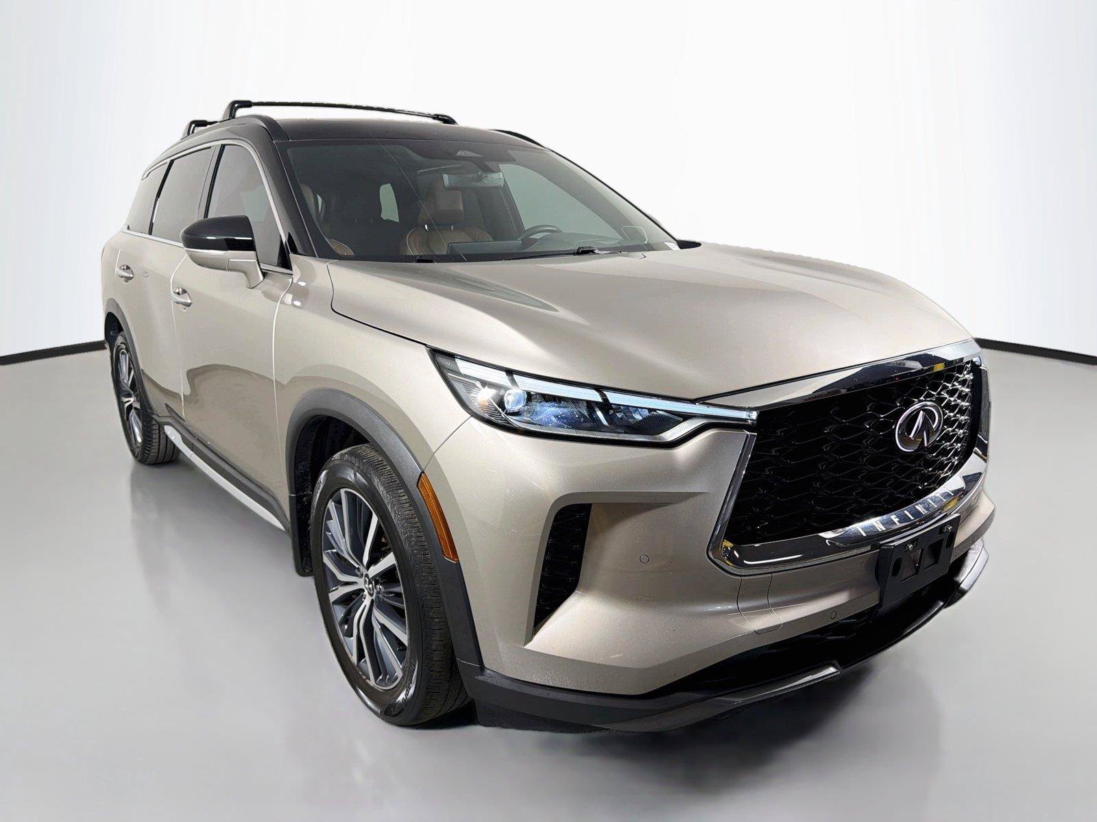 Used 2023 INFINITI QX60 Autograph w/ Cargo Package AWD/4WD image 3