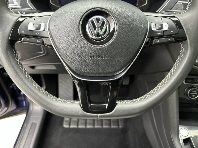 Used 2021 Volkswagen Tiguan SEL w/ 2-Row Tiguan MDO Package AWD/4WD image 14